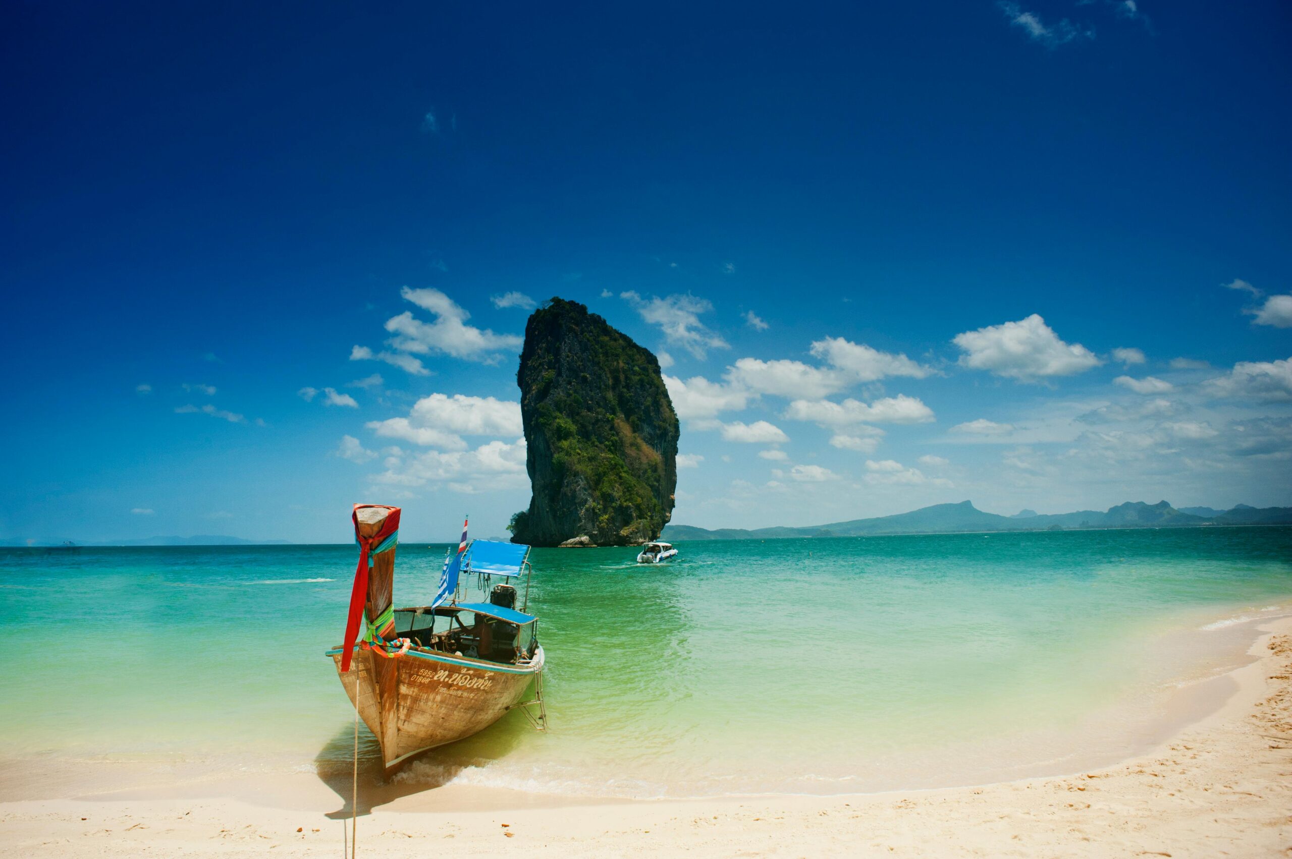 picture of thailand where you can get a non-o visa for retirement 